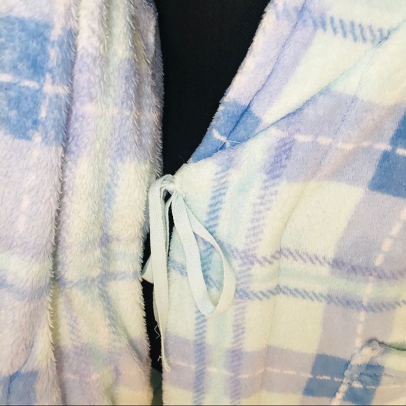 2/$20 Size S | Plaid Fleece Heavy Robe - Picture 5 of 15